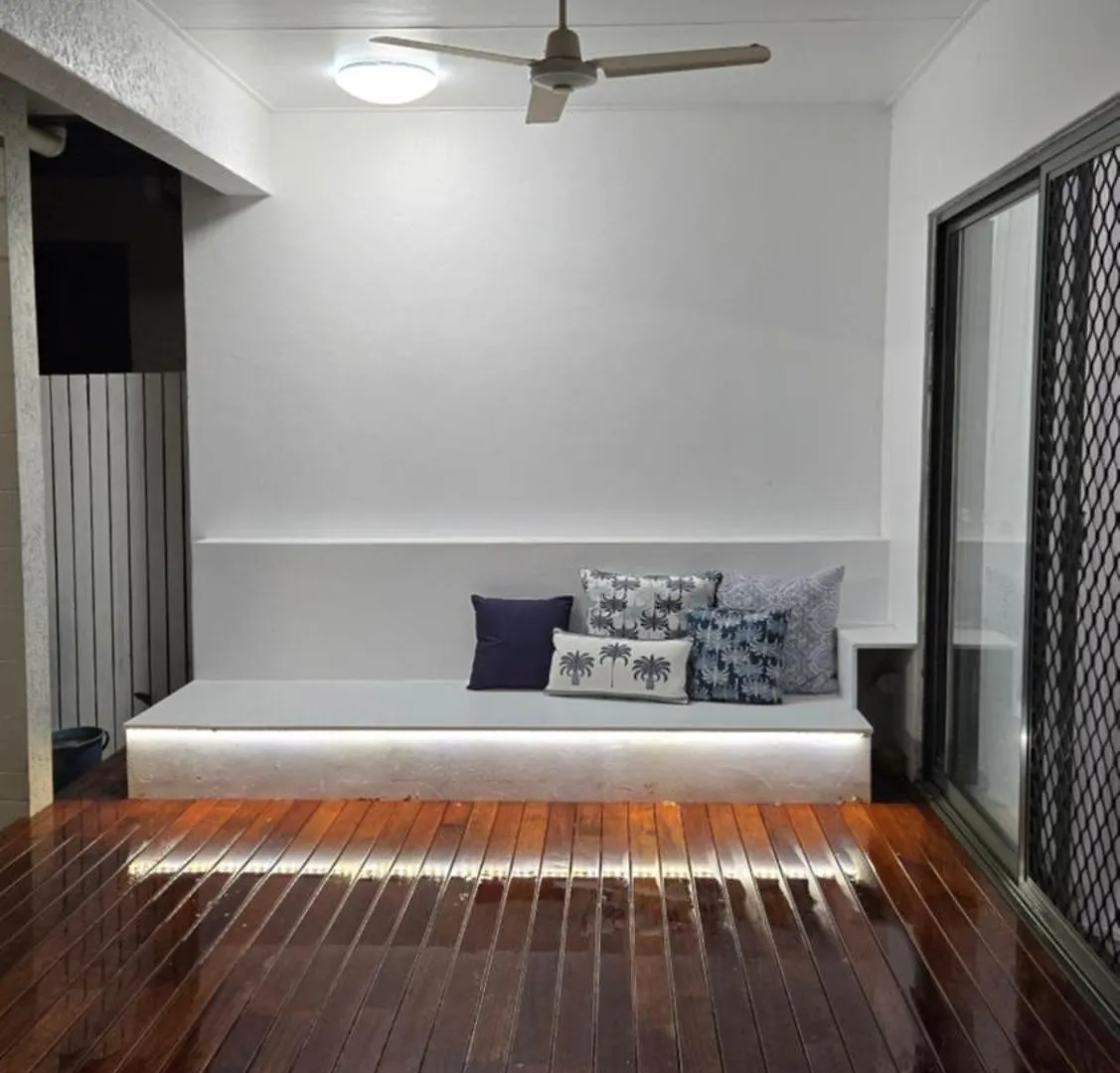 Modern Home Close To Cbd Oonoonba Дом отдыха